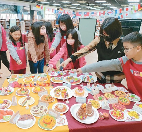 甜品装饰工坊